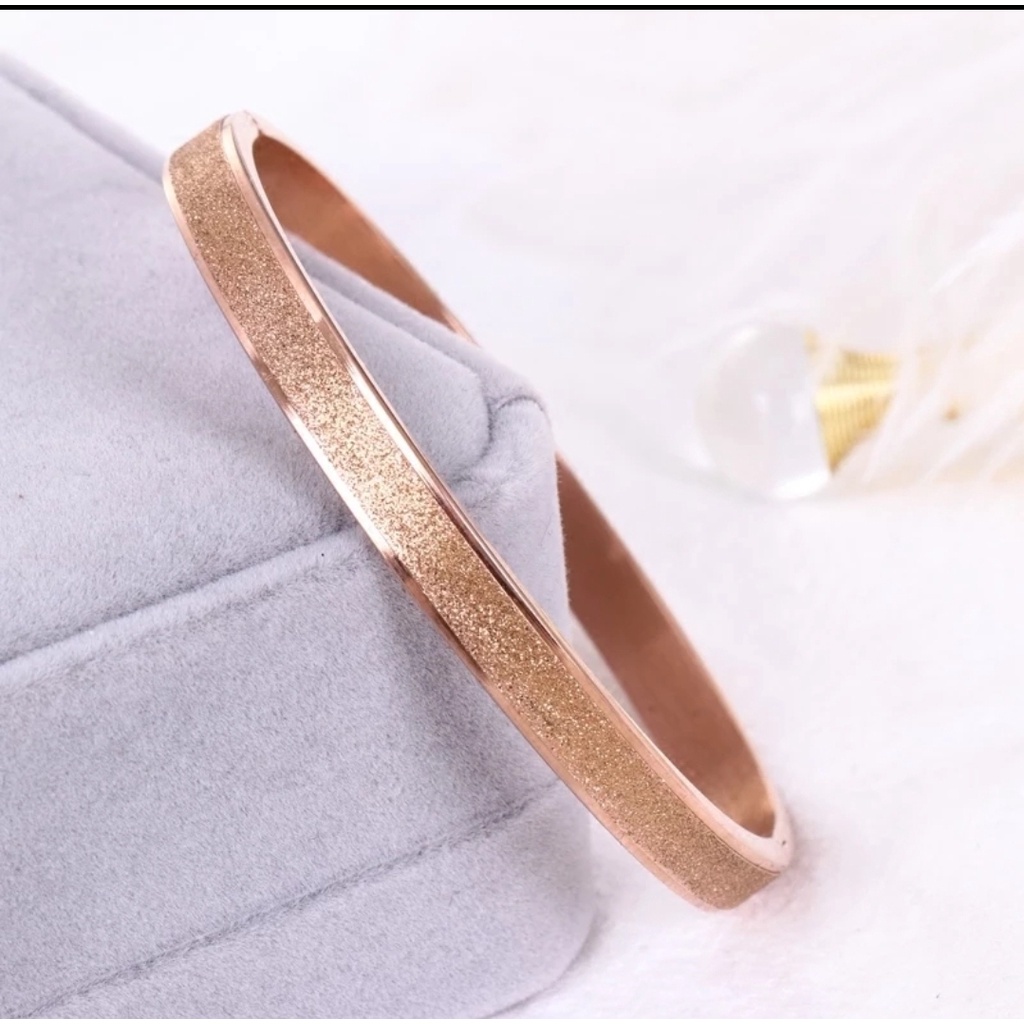 Gelang Titanium Dengan Glitter Full Keliling