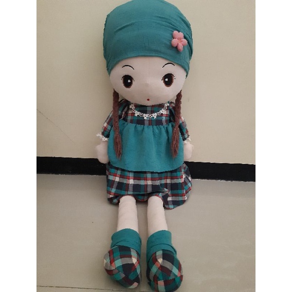 boneka cewek HWD