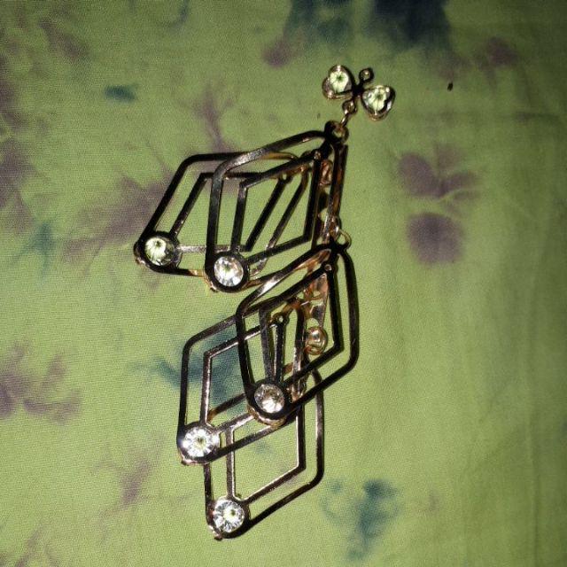 Juntai Daun 5 Emas Gold | Pita Diamond Bahan Craft