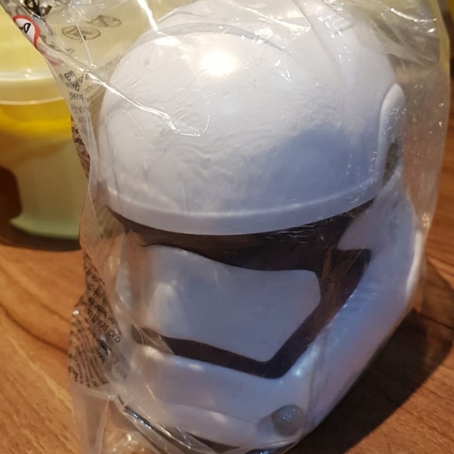 Cereal container star wars edition Koko Krunch - Stormtrooper / tempat bekal anak / tempat sereal