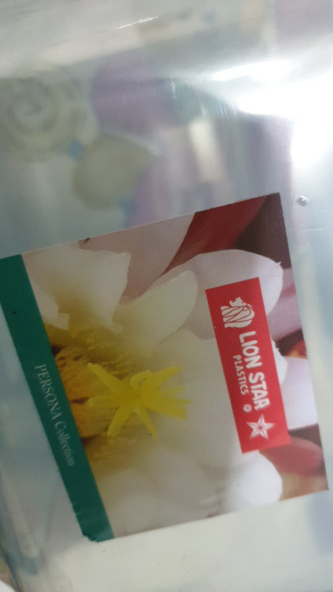 Kotak Serba Guna / Persona Case 004