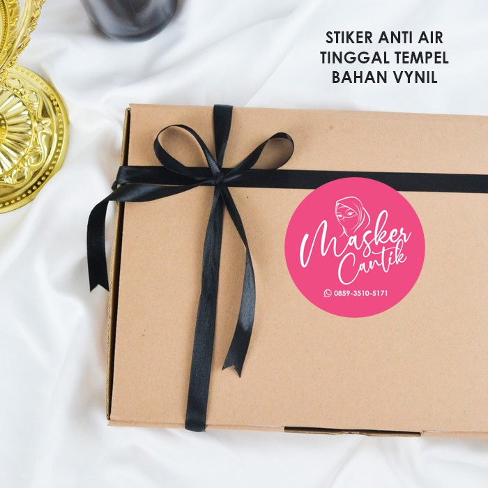 

CETAK STIKER VINYL TAHAN AIR LABEL KEMASAN PERLEMBAR A3+ CUTTING