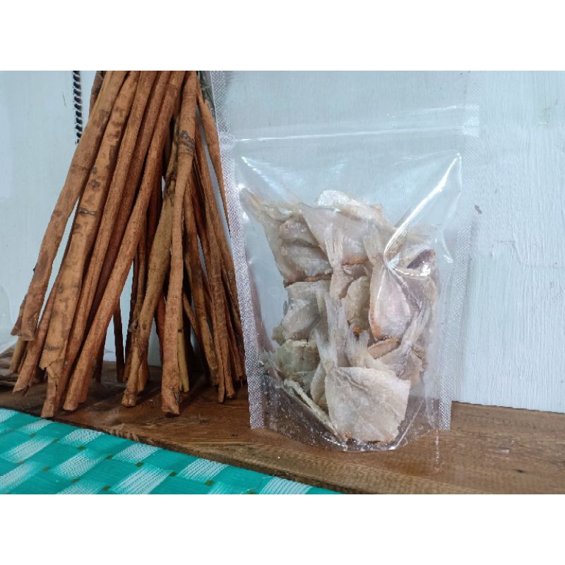 

Ikan asin kapasan super 250gr