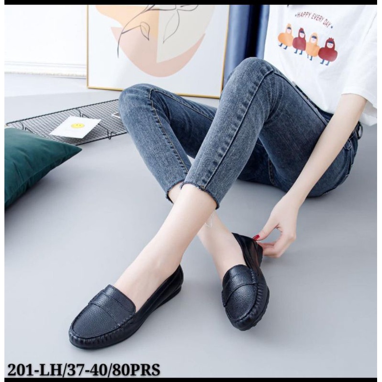 201 Sepatu FlatShoes Wanita Pantofel Hitam Kerja Kantor Import