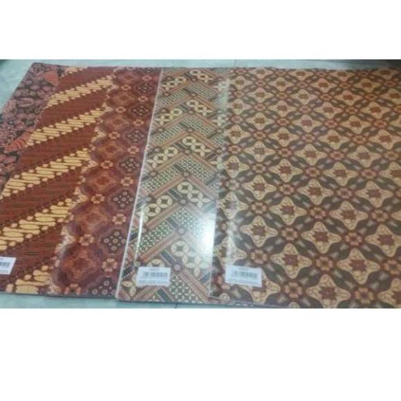 Ready / Kertas kado batik KIKY ,,,.,