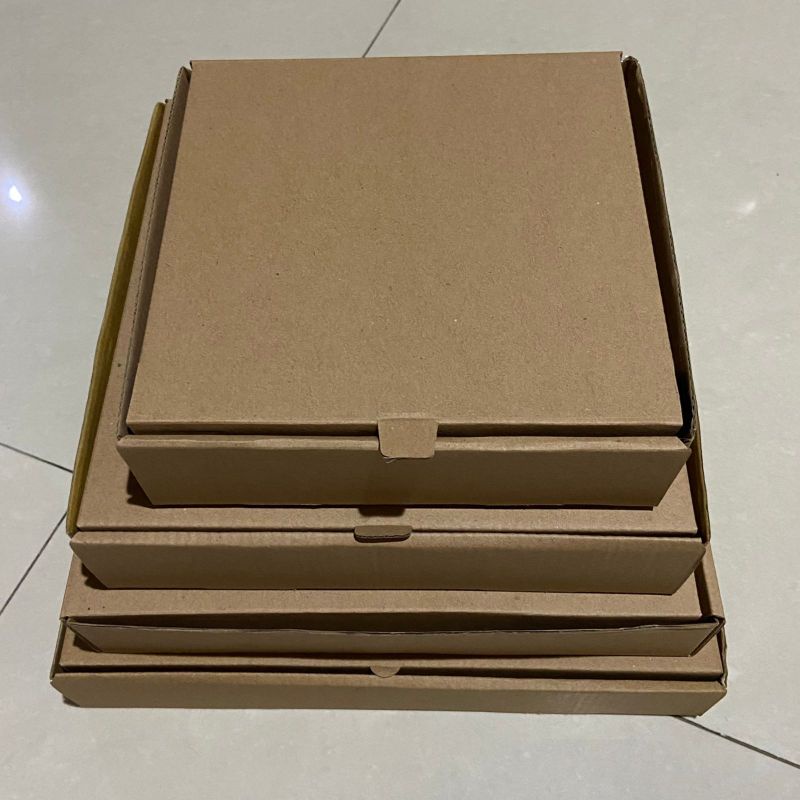 

BOX FOR PIZZA / DUS KUE