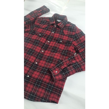kemeja flanel uniqlo dalaman sherpa
