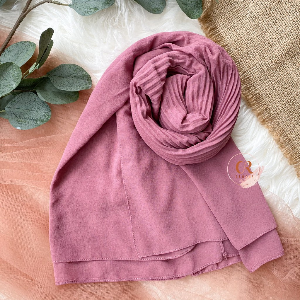 [𝐂𝐫𝐨𝐜𝐮𝐬] (180 * 60cm) Pashmina Plisket Ceruty Baby Doll / Pasmina Pleated Hijab Kerudung-Shawl Full - FUSHIA