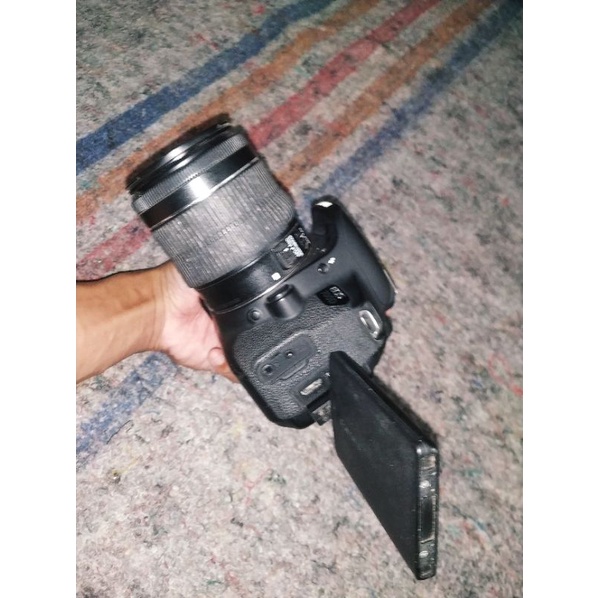 canon eos 700d