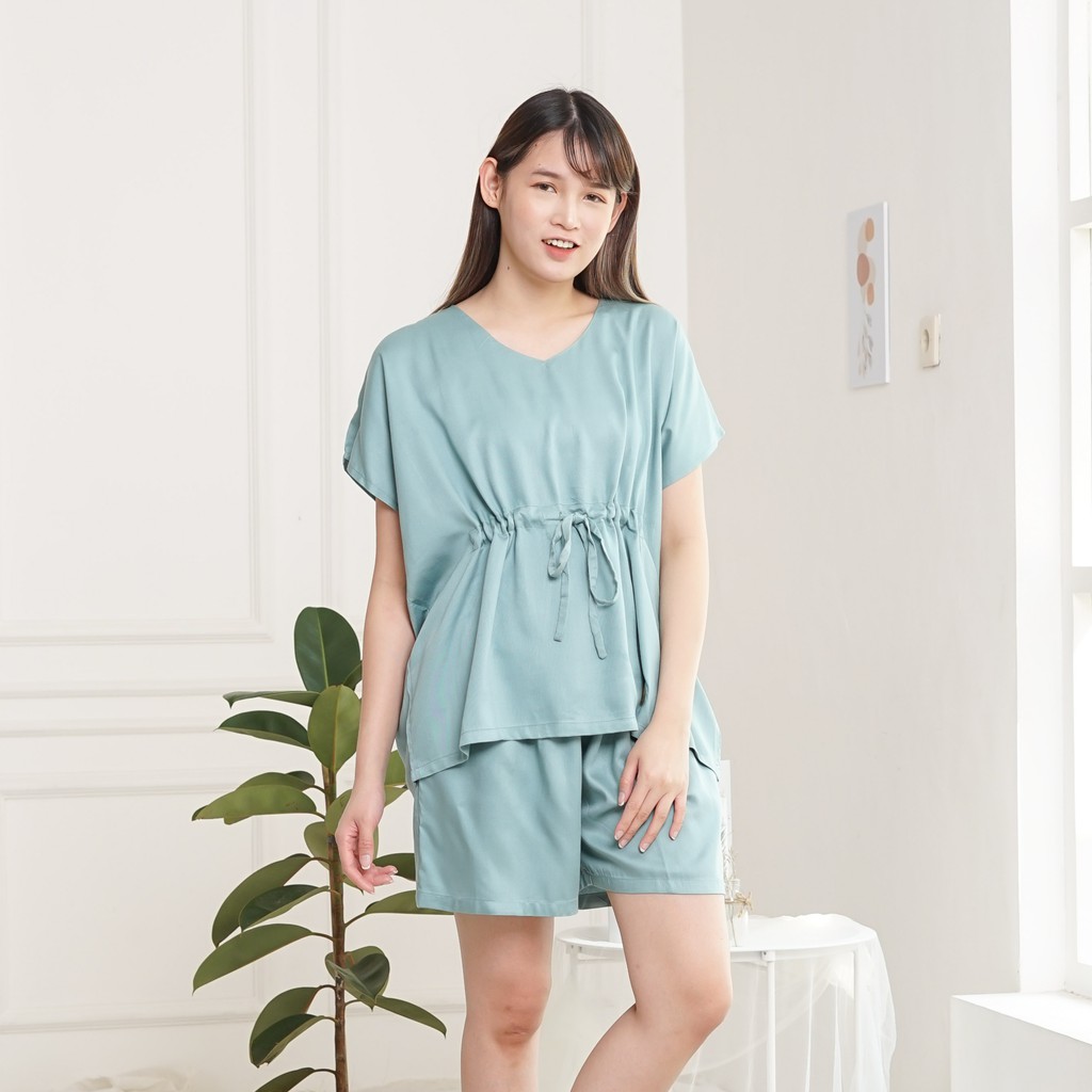 Sundays Attire - COCO SET Setelan Piyama Wanita Rayon Bordir Serut Celana Pendek