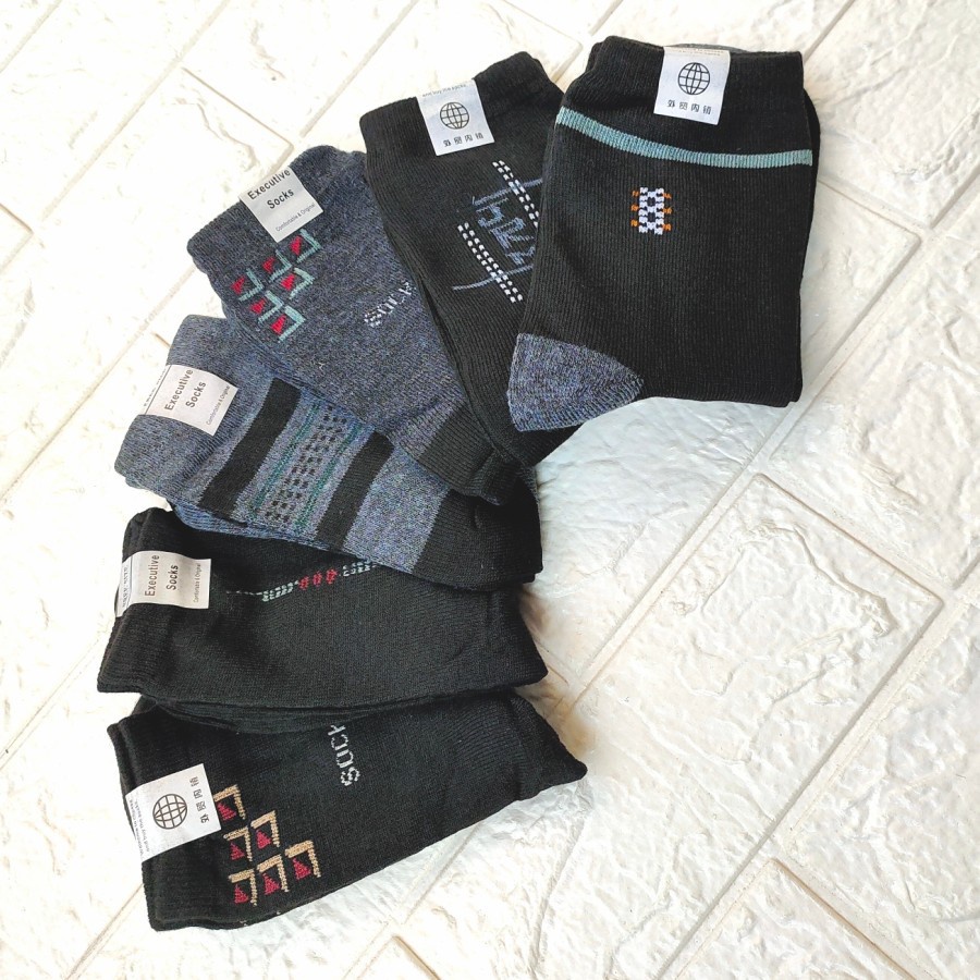 Kaos Kaki Pria Men Socks Setengah Betis SET ISI 3 Pasang