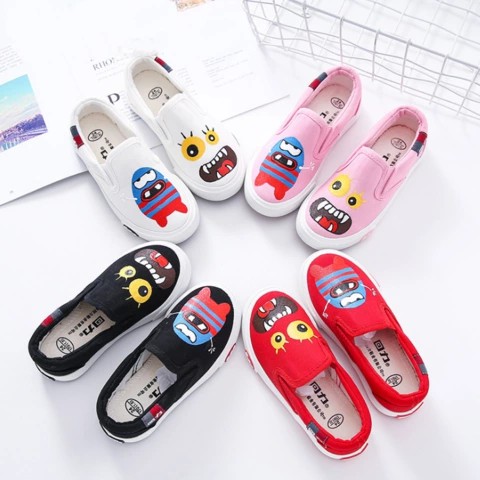 DINDA SEPATU WANITA SLIP ON MINION DOODLE SEPATU ANAK-ANAK - MERAH HITAM PUTIH DAN PINK