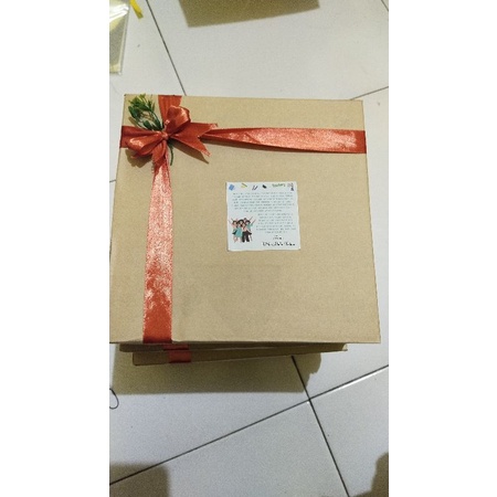 

hampers kado pernikahan / kado unik / kado wisuda / kado kenang kenangan / hampers unik