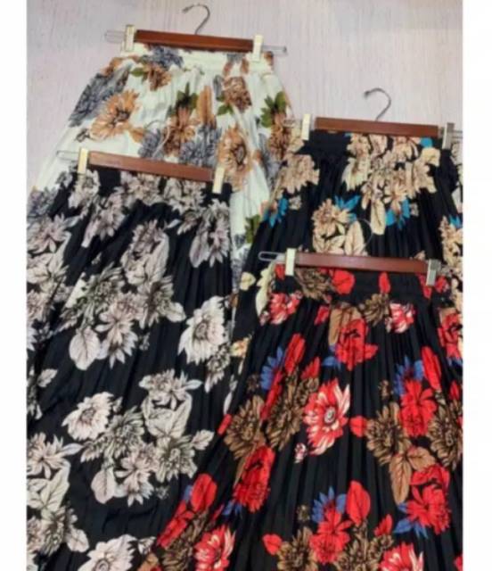 Rok Plisket Import Motif Bunga Tulip / Termurah