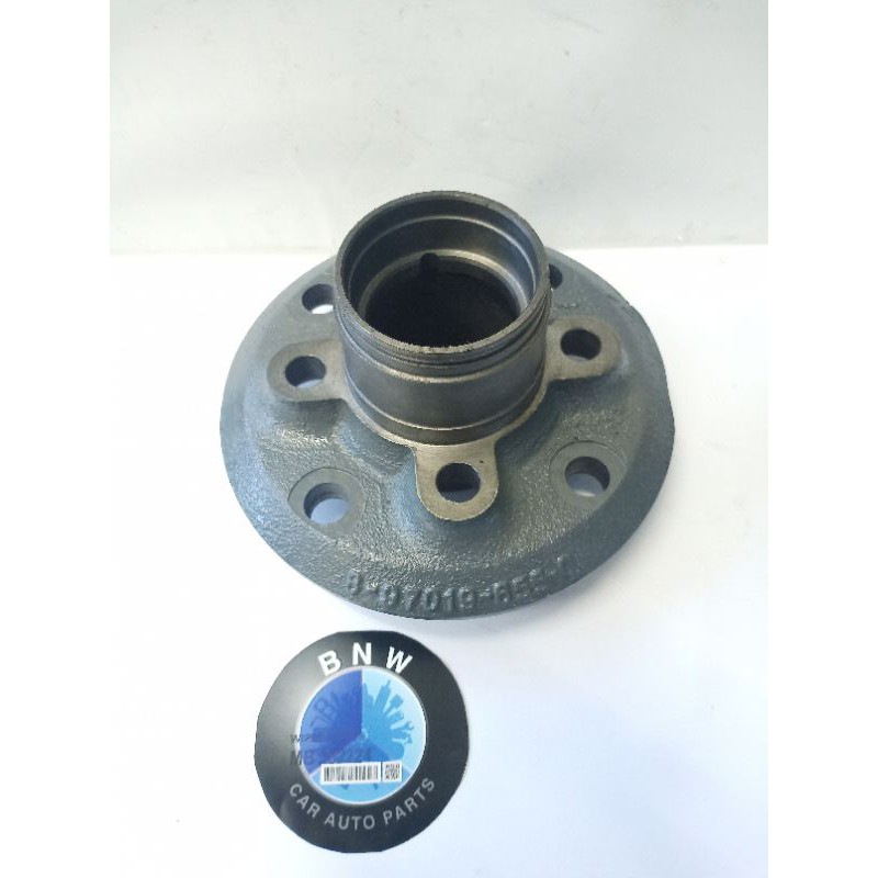 NAP RODA DEPAN WHEEL HUB FRONT ISUZU PANTHER 2.3 2300CC 2.5 2500CC