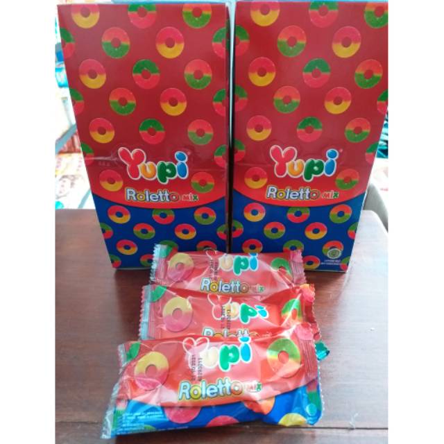 YUPI ROLETTO MIX BOX - ( HARGA 1 DUS ISI 12 BOX )