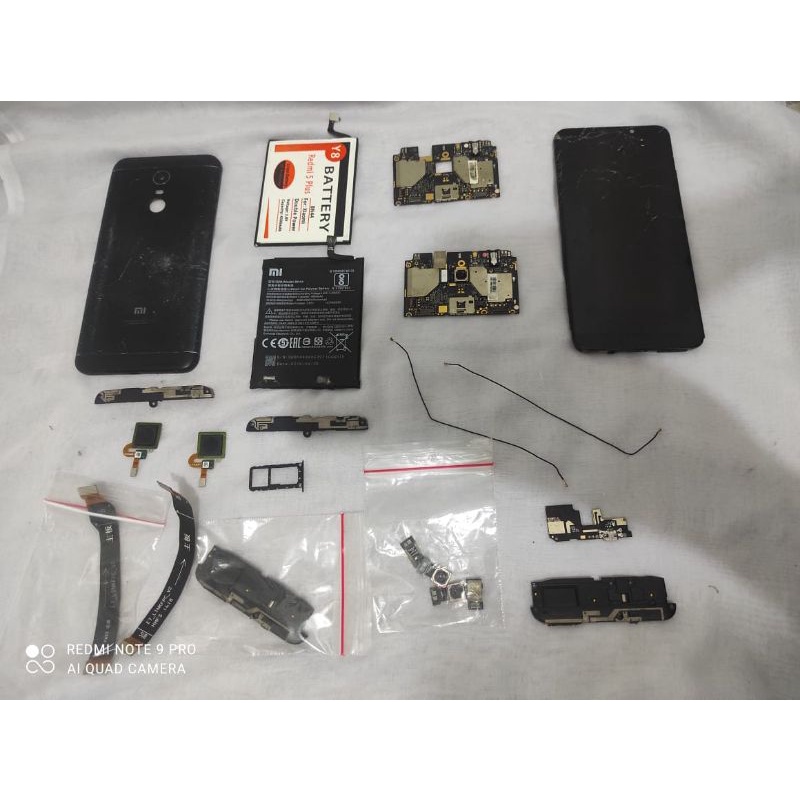 redmi 5 Plus tanpa mesin+ part redmi 5