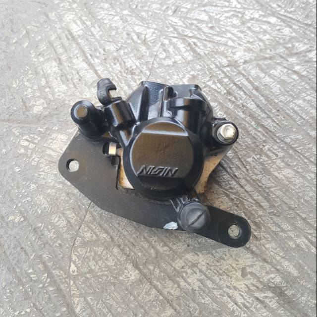 Original Master kaliper depan kiri Nissin Beat Esp / Beat Street Esp Rem cakram caliper kepala babi