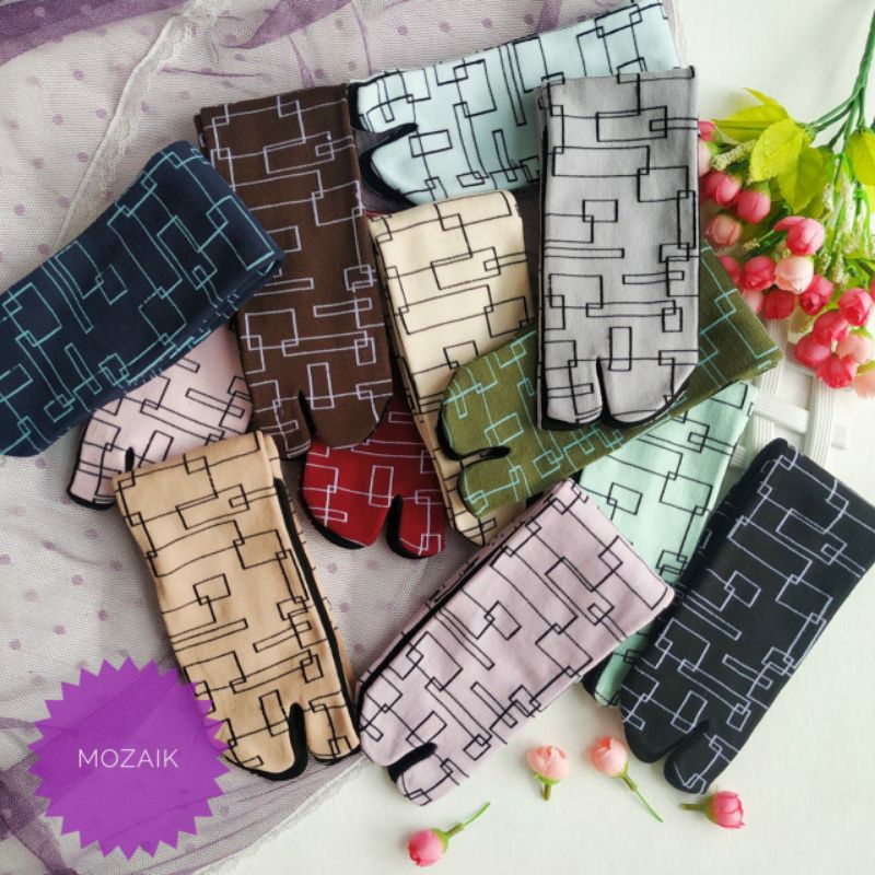 ECER KAOS KAKI MOTIF MOZAIK