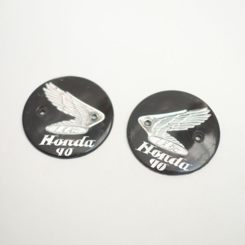 EMBLEM LOGO TANGKI BENSIN HONDA S90 CASTROL C200 CD90 NOS