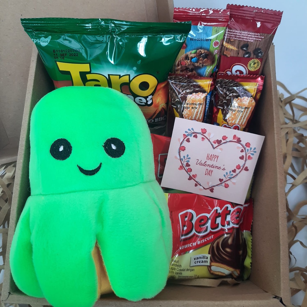 

Hampers Simple Snack Dan Boneka Gurita Emoticon