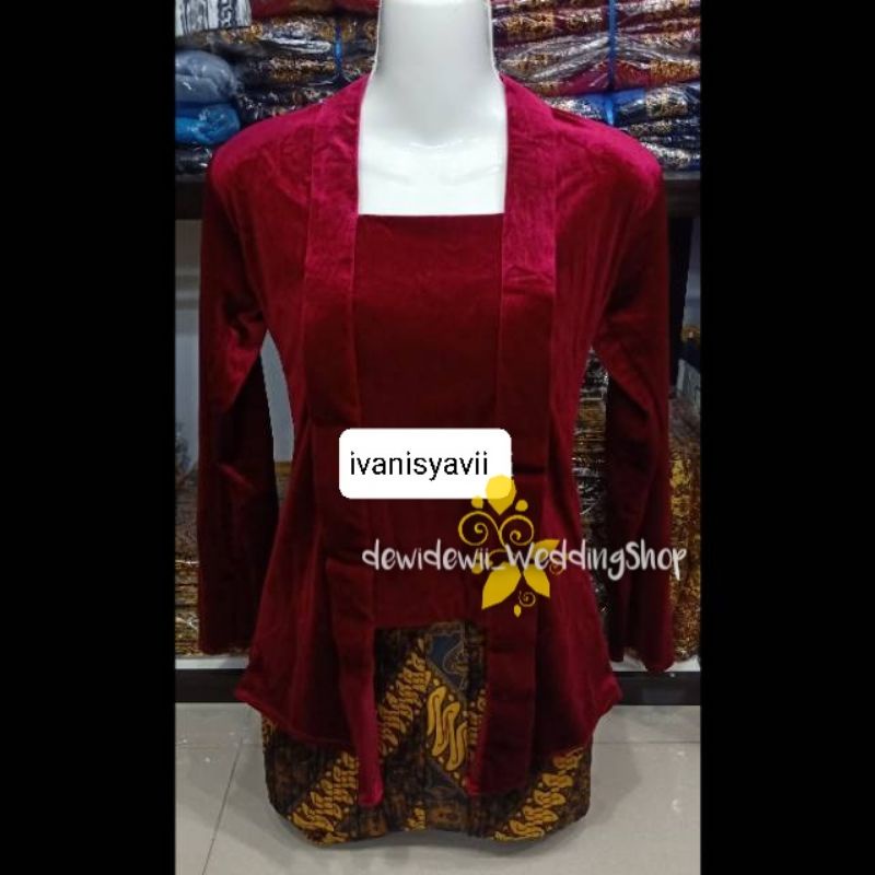 Kebaya Bludru Cantik, Model Kutubaru - Warna Lengkap