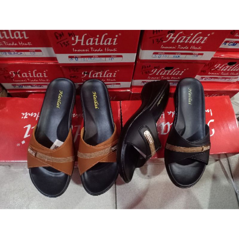 sendal Hailai original santai formal nyaman di pakai cewek
