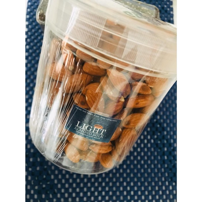 

Kacang Almond Variant 300 gram