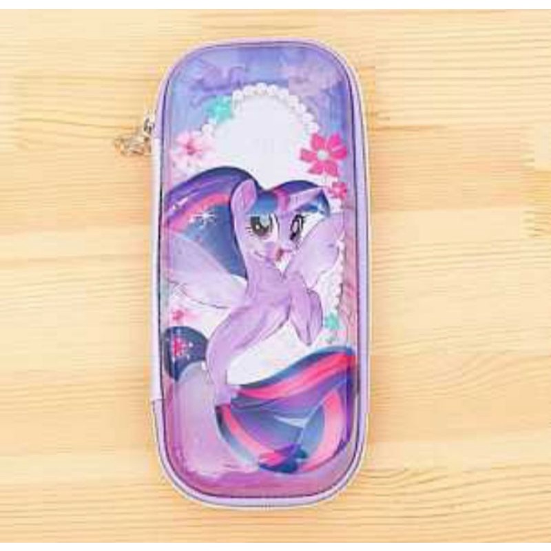 

Tempat Pensil Anak Motif Pony Mermaid Purple ATK142