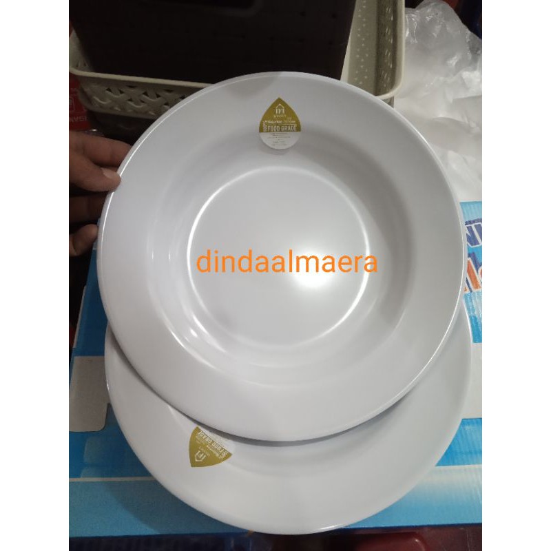 piring melamin asli ukuran 10 in besar.hgr per pcs. dua wariasi warna