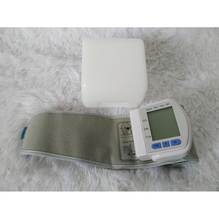 Tensi Darah Digital /Tensimeter / Blood Pressure Monitor CK-102S