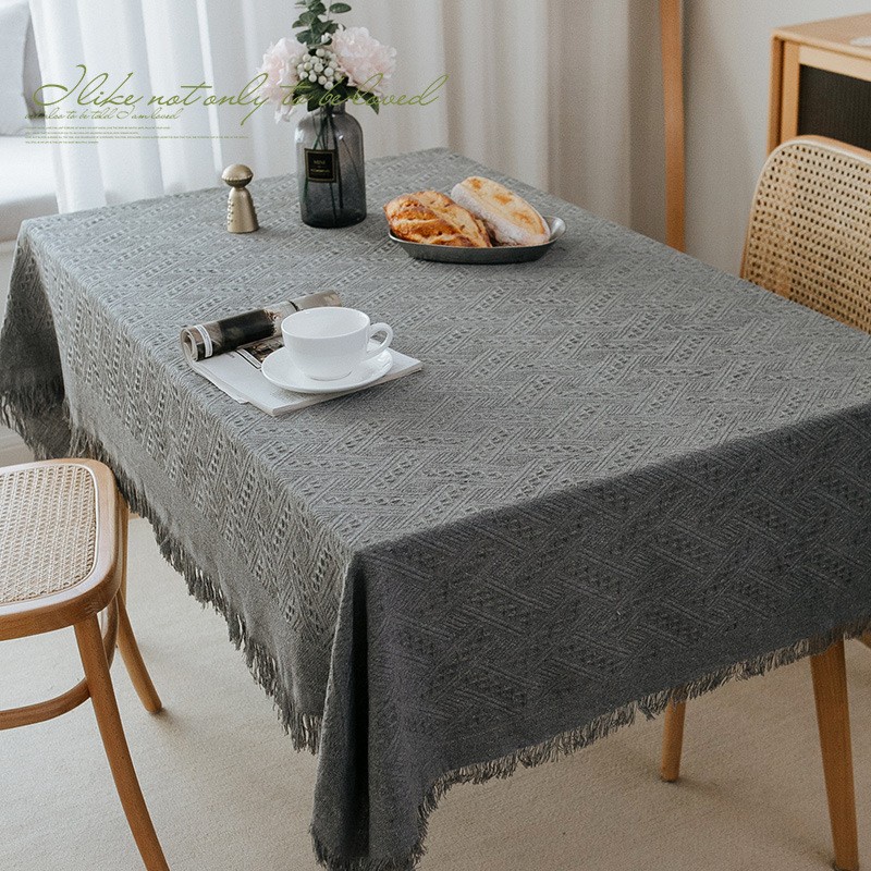 Throw blanket / Nordic blanket ukuran 180 x 180 cm