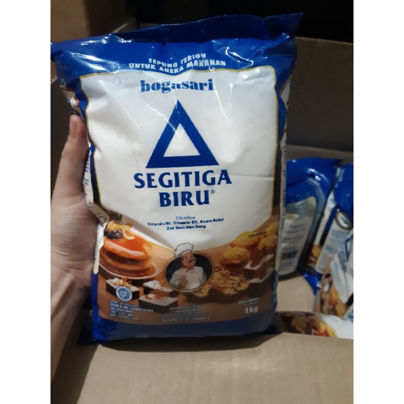 

terigu segitiga biru premium 1kg