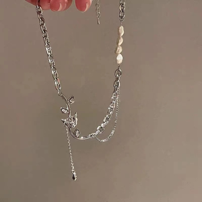 Kalung Mutiara Imitasi Bahan Titanium Steel Gaya Hip Hop Untuk Wanita