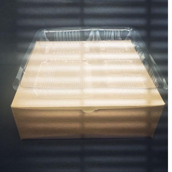 

First Surprise Box Kraft 20x20 | 25 pcs | Kotak Nasi | Dus Kemasan Makanan 20 x 20 Coklat 25 Lembar