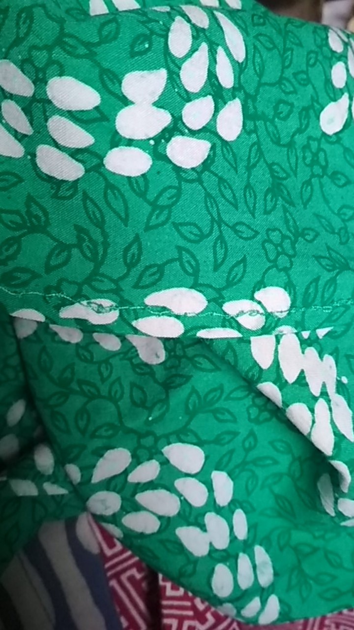 Blouse Batik Wanita Modern / Atasan Batik Wanita Kantoran Terbaru