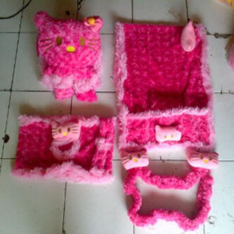 Tutup Galon, Kulkas, Mejikom, Bando Tv Hello Kitty Fanta