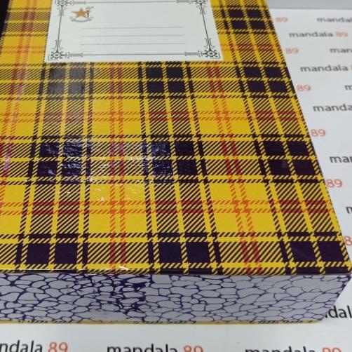 

☉ BUKU KWARTO ISI 500 lembar ➧
