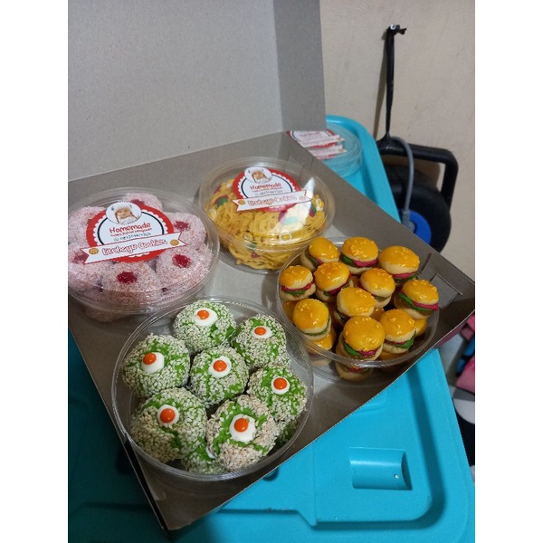 

kue lebaran/Lituhayu cookies/1paket isi 4toples 250g