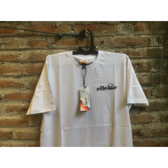 Ellesse fondato