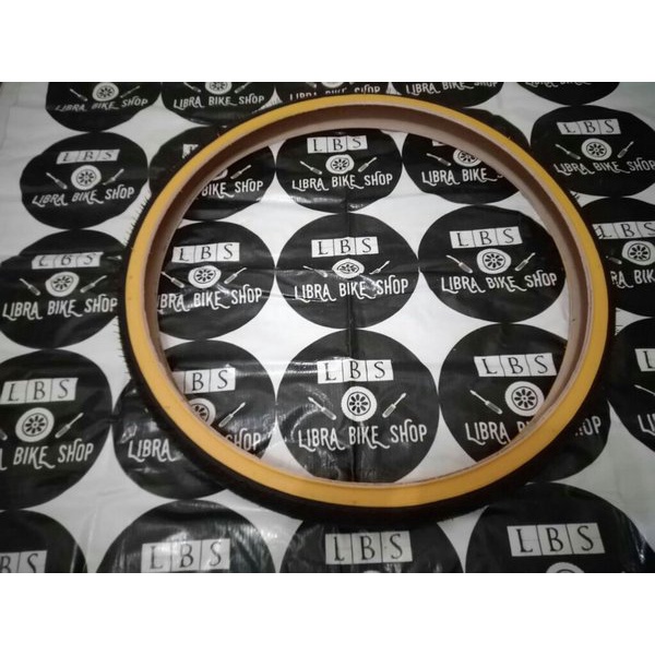 BAN LUAR LUCKY STONE KCH 26 x 1.75 l BAN LUAR 26 x 1.75 LUCKY STONE