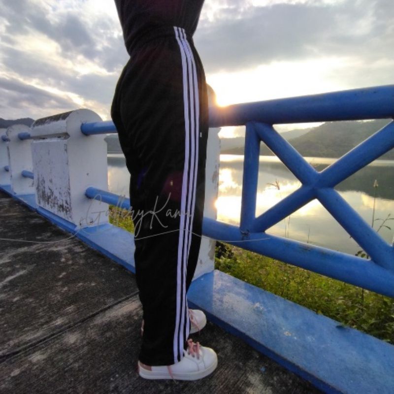 CELANA TRENING PRIA DAN WANITA ( standart )