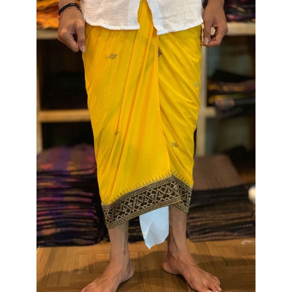 SAPUTAN COWOK KUNING TEPI SONGKET