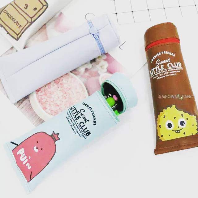 

pencilcase cookies clusb