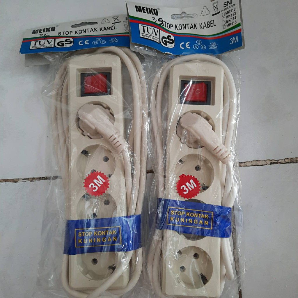 stop kontak terminal listrik 4 lubang 3 meter