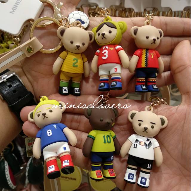 Miniso gantungan kunci tas bagcharm sepak bola asian games bola keychain