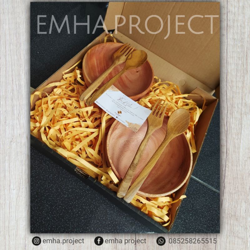 

Hampers hadiah pernikahan wedding gift