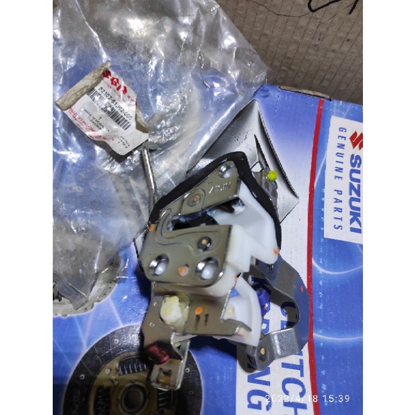 Door Lock Manual  Pintu Belakang  atau Pintu Penumpang Apv Lama Original SGP
