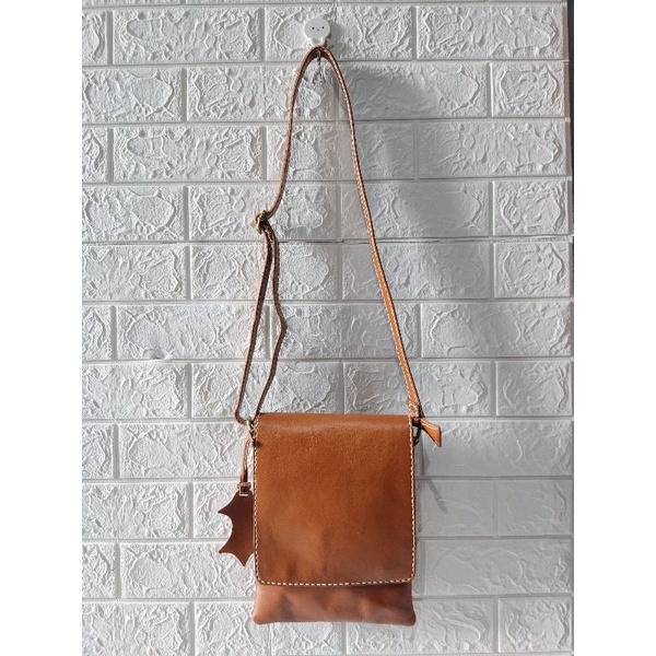 ( COD) tas selempang kulit asli termurah handmade jogja MOJE OLIVE