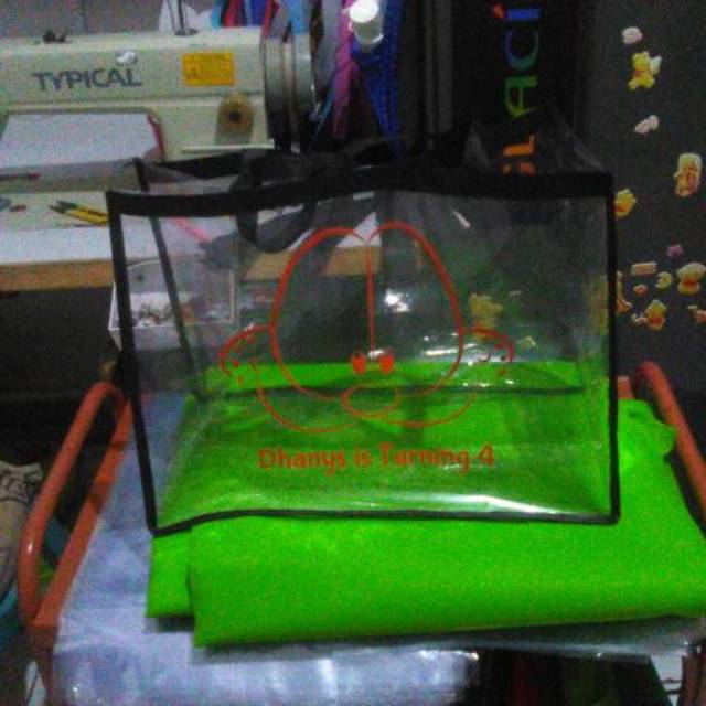 

Tas full mika + sablon uk. 42 x 26 lbr 26 cm